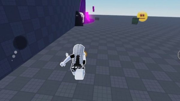 Играю в игру с нексботами)