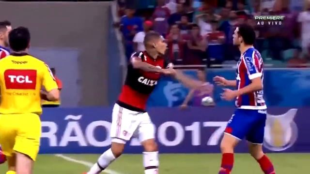 САМЫЙ ЗАПРЕЩЕННЫЙ ПРИЁМ ФУТБОЛЕ! Невидимый удар в лицо! смотреть онлайн