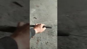 Делаем вибратор для бетона из барахла и дрели