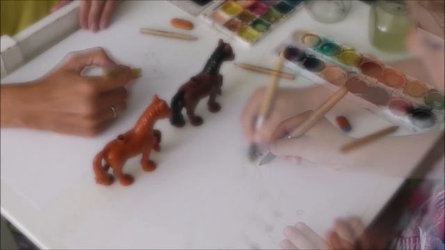 Рисуем вместе с мамой. Рисуем лошадь смотреть онлайн