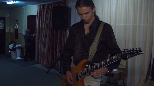 Joe Satriani - Cryin