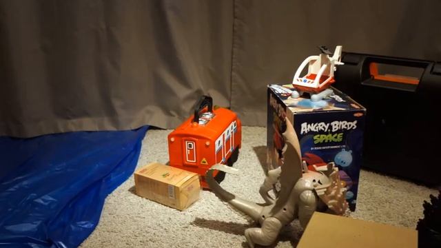 Годзилла. Кадзю сражается с большим ледяным драконом из "Приручить дракона" смотреть онлайн