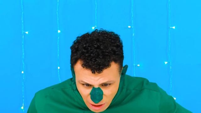 Красная еда Vs Синяя еда Челлендж | Смешные Челленджи с TeenChallenge