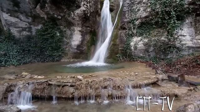 Водопад Купель Дианы над Ялтой смотреть онлайн