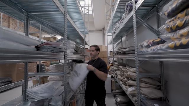 True to Sole - Meet The Team: Dóra Sebastian смотреть онлайн