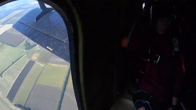 Прыжки с парашютом Майское Днепропетровской обл. 07.09.2019 смотреть онлайн