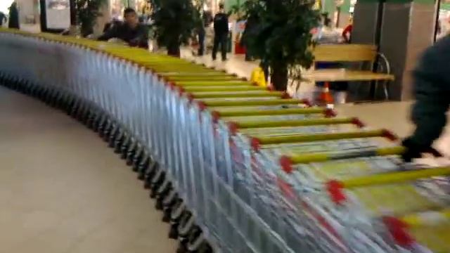 кортеж по таджикски...г.Москва...м.ВДНХ...ЗОЛОТОЙ ВАВИЛОН смотреть онлайн