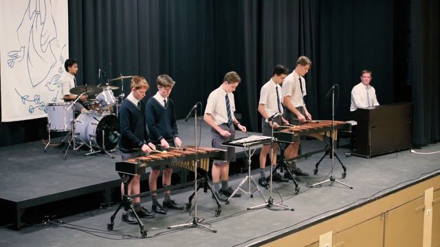 "Highway to Hell" - AC/DC a Xylophone version смотреть онлайн