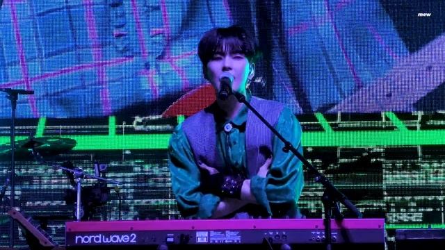[4K] 231105 Xdinary Heroes O.de - Man in the Box _ BTB World Tour in Seoul 엑스디너리 히어로즈 오드 직캠 смотреть онлайн