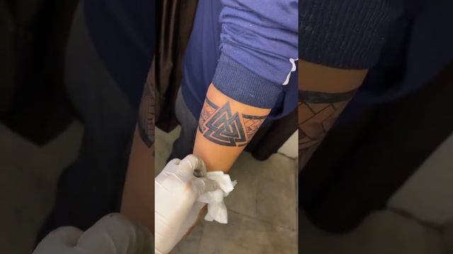 Band tattoo #tattoo #short #ludhiana #punjab смотреть онлайн