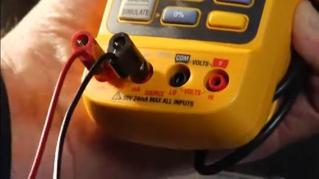 Fluke 773 Process Clamp Meter смотреть онлайн