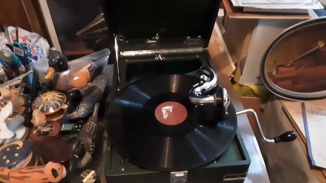 If Music Be the Food of Love Alfred Deller Counter Tenor 78 rpm HMV 102 смотреть онлайн