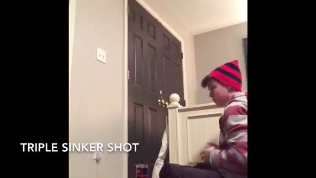 RomanTrickShots | ping pong trick shots 2 смотреть онлайн