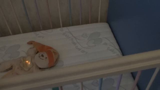 Disney Luxus Babybett mit Schaukel Wippfunktion смотреть онлайн
