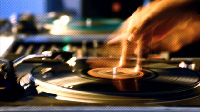 slshn between the beats смотреть онлайн