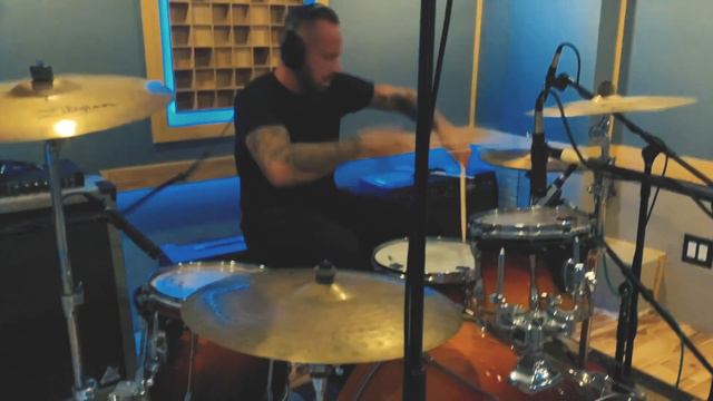 Taking Back Sunday Perform "Can't Look Back" | Fender Artist Check-Ins | Fender смотреть онлайн