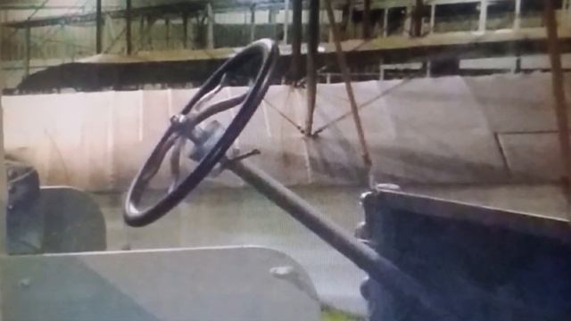 WW1 Era Model T Ford Army Air Corps Military Ambulance смотреть онлайн