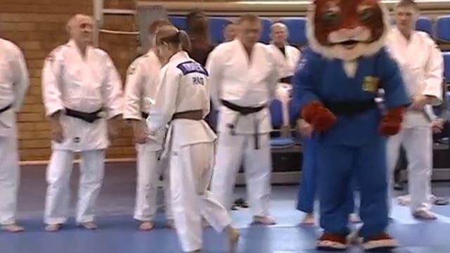 Открытие галереи кимоно в ЦОП смотреть онлайн