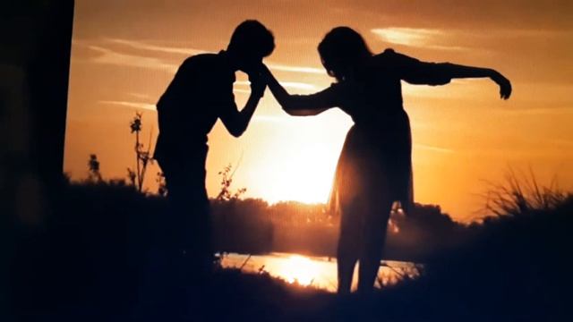 "В саду любви..." - стихи в авторском исполнении смотреть онлайн