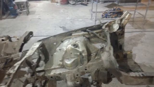Реставрируем мерседес W 123, этап №2