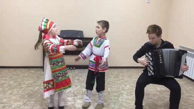 Донской Иван, Малова Валерия р.н.п. «Как под наши ворота» смотреть онлайн