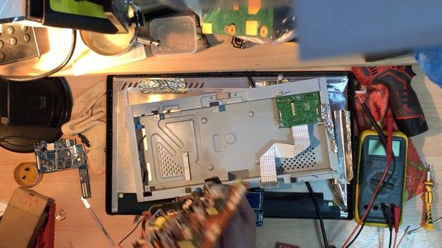 Не включается монитор при включении компьютера BenQ T2210HDA. Диагностика и ремонт монитора. смотреть онлайн