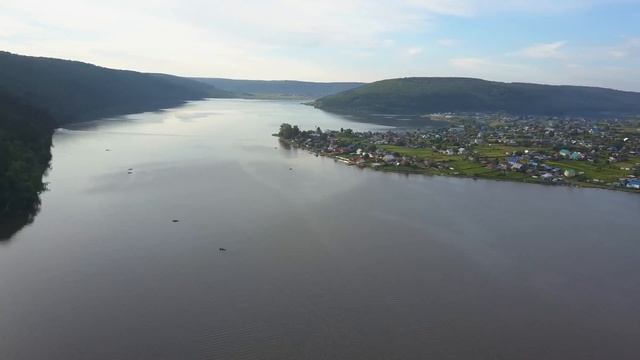 Слияние рек Уфа и Юрюзань, Республика Башкортостан смотреть онлайн