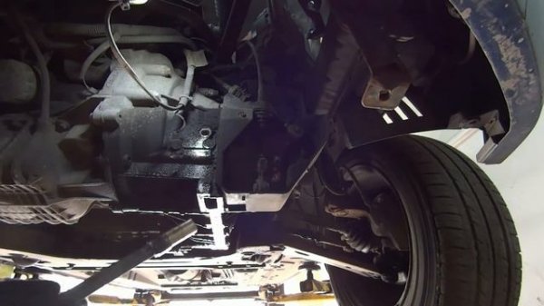 замена датчика включения огней заднего хода / Ford Fusion Focus Fiesta