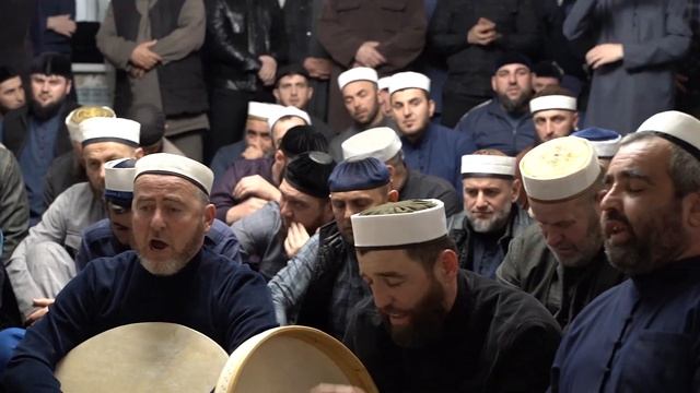 Зуькар Исраиловых Бачи-юрт 1080р смотреть онлайн