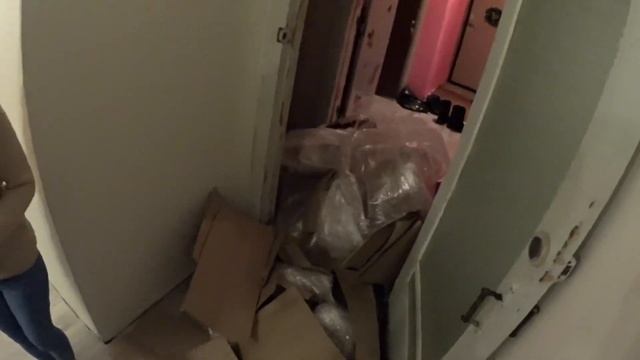 ВЛОГ : Ремонт и покупка ОГРОМНОГО дивана за 45 тысяч / Аркадий Крюков смотреть онлайн
