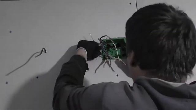 ПРОВОДКА В НОВОМ ДОМЕ СВОИМИ РУКАМИ смотреть онлайн