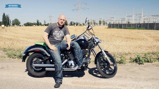 Bulgoczący twardziel od Zielonych - Kawasaki VN 900 Custom Vulcan Test смотреть онлайн