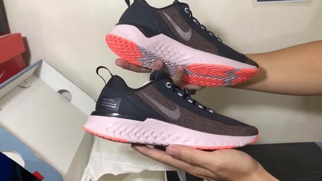 UNBOXING! NIKE Odyssey React Shield смотреть онлайн