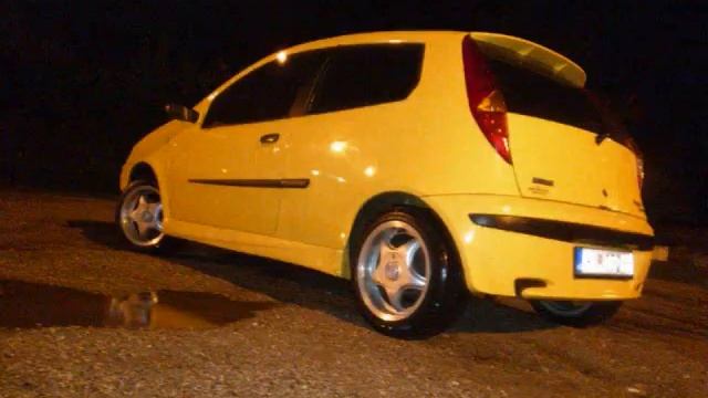 Fiat Punto 1.2 16v tuning :D смотреть онлайн