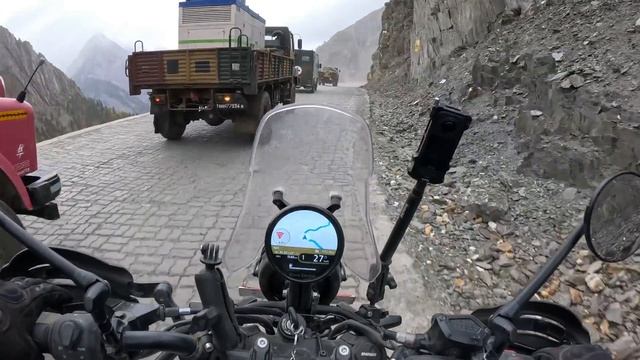 Riding to KASHMIR with a MILITARY CONVOY смотреть онлайн