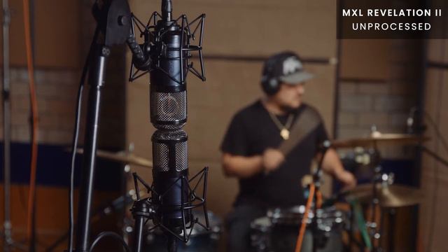 MXL Revelation II - Drum Room смотреть онлайн