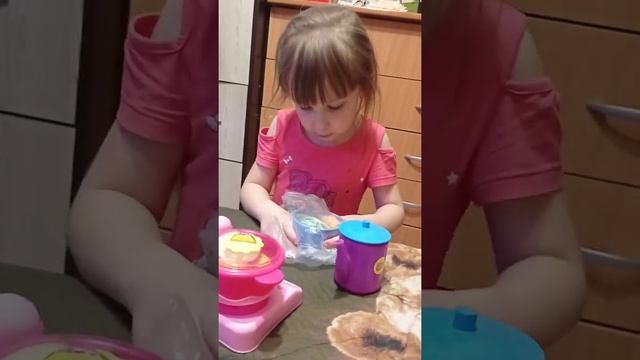 готовлю 2 вида супа