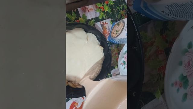 А НЕ ЗАМАХНУТСЯ ЛИ МНЕ НА ШАРЛОТКУ С ЯБЛОКАМИ И СО СЛИВКАМИ? ЗАМАХНУЛСЯ И СДЕЛАЛ! смотреть онлайн
