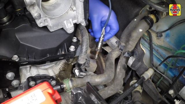 Renault Clio (2009 - 2012) - Replace the Oxygen sensor смотреть онлайн
