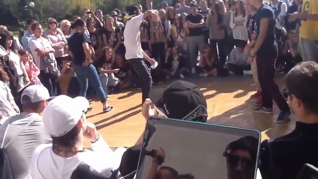 Дым/Свеча vs. Катя/Сеня смотреть онлайн
