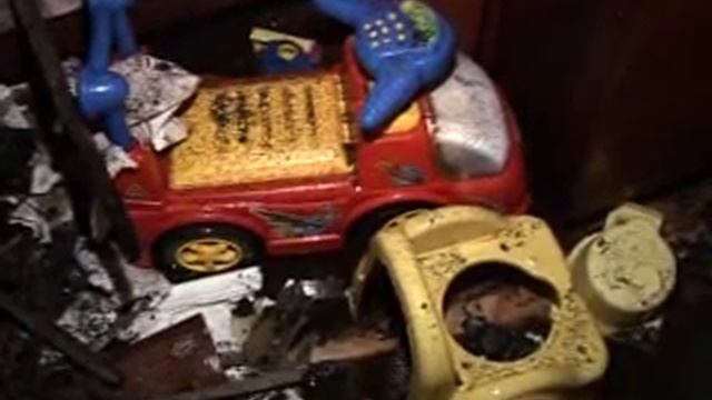 В Гусеве в результате пожара многодетная семья оказалась без крова смотреть онлайн