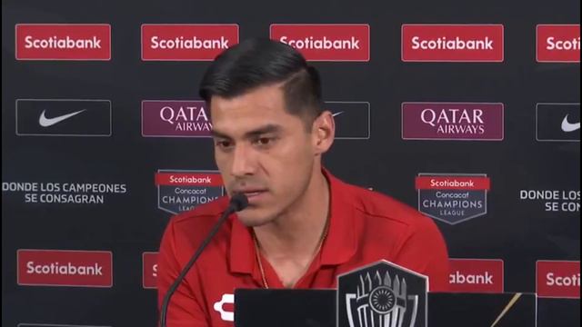 Aldo Rocha, se encuentra insatisfecho con el presente de Atlas смотреть онлайн