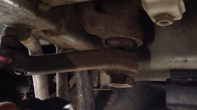 Suzuki Jimny: Люфт рулевого редуктора смотреть онлайн