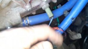 Фишка датчика температуры охлаждающей жидкости на рено меган 2