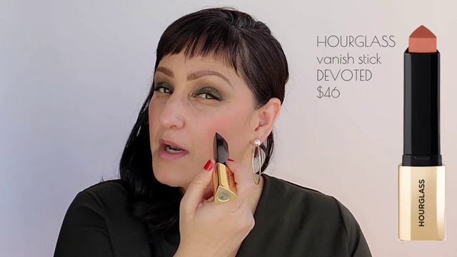 HOURGLASS VARNISH BLUSH STICK | GUCCI LIPSTICK смотреть онлайн