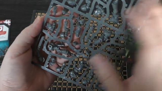 Warhammer 40K Imperium - 13 - First Look смотреть онлайн