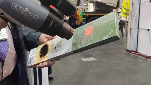 Демонстрация жаростойкости краски для дерева GEOFIP-FD5 смотреть онлайн