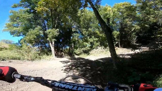 @porkinbunnies4649 Learns Motocross - 2012 CRF450R - Year 1