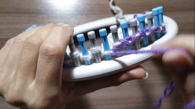 Закрываем резинку 1на1 на станке (Луме)/Close the gum 1by1 in an elastic way on the machine (Lume смотреть онлайн