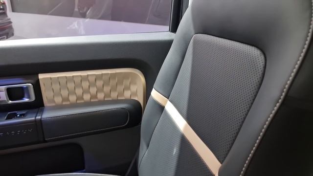 In Depth Tour Wuling GSEV (Baojun KiWi EV) - Indonesia смотреть онлайн